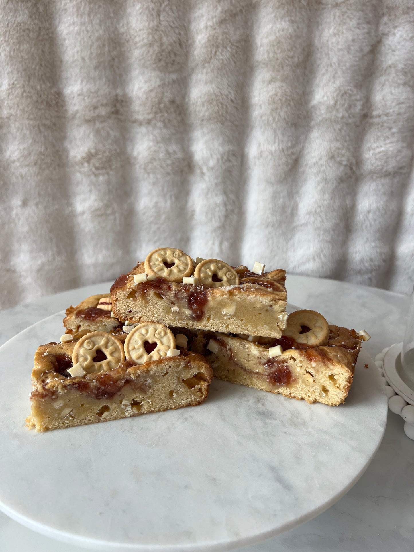 Jammie Dodger Blondie